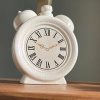 حصالة وتحفة على شكل ساعة | صناعة تايوان اصدار قديم