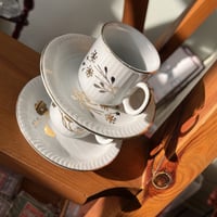 كوب فنتج بتوريد ونقش ذهبي