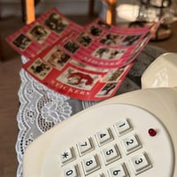 ستيكر " الأصدقاء " فنتج