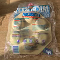 صينية سلق البيض في المايكرويف