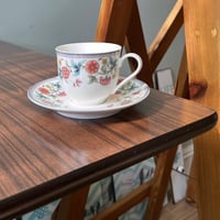 كوب فنتج مزين بالزهور | صناعة يابانية من Cest Blan...