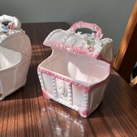 تحفة فنتج صناعة تايوان | شكل صندوق