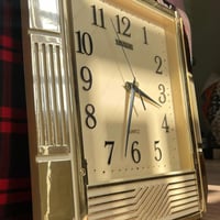 ساعة حائط فنتج صناعة تايوان