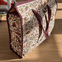 شنطة ترامس | صناعة ايرانية