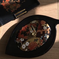 صحن فنتج بلاستيك مع غطا ، صناعة يابانية