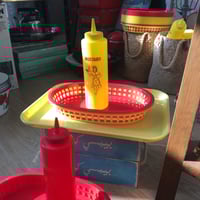 علب ريترو لتقديم ( الكاتشب - ماسترد ) صناعة امريكي...