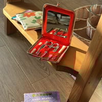 شنطة العناية بالاظافر