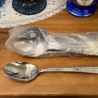 درزن ملاعق فنتج صناعة يابانية