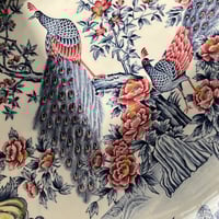 صحن عتيق نمط الطاووس ، صناعة اليابان