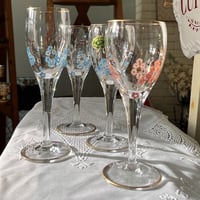 قلاصات أنيقة - اصدار عتيق