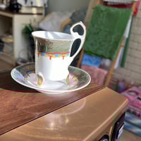 كوب بورسلان من الخزف الصيني العتيق