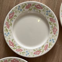 مجموعة من 4 صحون صناعة ايطالية فنتج