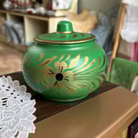 علبة نحاس صناعة هندية فنتج | رسم يدوي