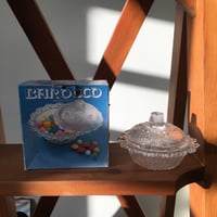 زجاجية فنتج صناعة ايطالية