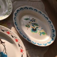 dish صحن غضار شكل بيضاوي مقاسات متنوعه