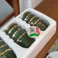 من الفناجيل اليابانية العتيقة و النادرة التي تحمل...