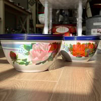 طاسة اصدار قديم مخزّن