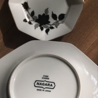 مجموعة صحون ، صناعة يابانية فنتج