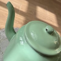 ابريق غضار عتيق | بختم نادر