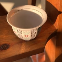 فنجال عتيق | ختم صيني أحمر