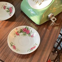 Dish صحون استكانات " فنتج