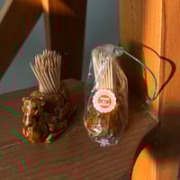 حامل أعواد الأسنان ، اصدار عتيق