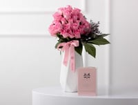 الروز البينك مع عطر دي مارلي