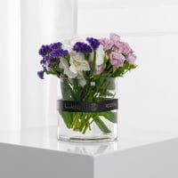 مزهرية انفاس الفجر الاولى