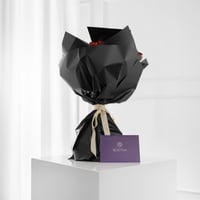 باقة جوهرة التاج الاسود