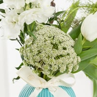 فازة أناقة الغابة البيضاء