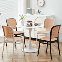 كرسي بلاستيك أسود LM210-222