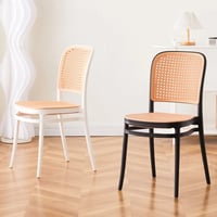 كرسي بلاستيك أسود LM210-222