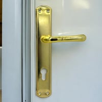 طقم كيلون مع مقابض باب Vero