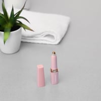 ماكينة تشذيب حواجب قابلة لاعادة الشحن Olsenmark OM...