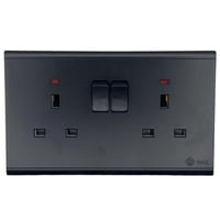 فيش ثلاثي 2 مقبس بمفتاح هاي ماكس أسود HI-41209