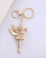 ميدالية مفاتيح حجر الراين ذهبي