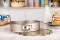 قالب كيك 26*6.8 سم ROYALFORD RF8797