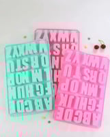 قالب ريزن حروف وردي