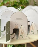 كرت طاولة لون زيتي