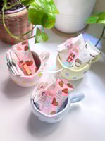 كوب حلوى القطن ( cotton candy )