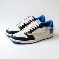 Jordan 1 Retro Low OG SP Fragment x Travis Scott