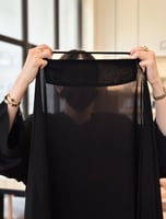 نقاب ملكي + طرحة من اختيارك