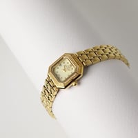 Golden color, golden enamel, pearly