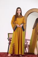 جلابية كريب مطرزه (مقاس فري سايز)