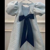 الفستان السماوي