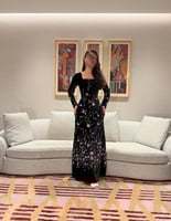 فستان مخمل بتطريز راقي