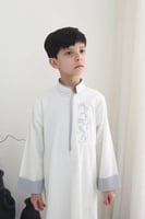 ثوب لينن للعيد تطريز الاسم حسب الطلب