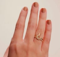 خاتم الأحرف المتشابكة