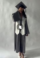 عبايه التخرج ٢٠٢٤