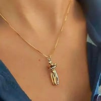 سلسال الأناقة(ليحتضنك دائمآ بدلا عني